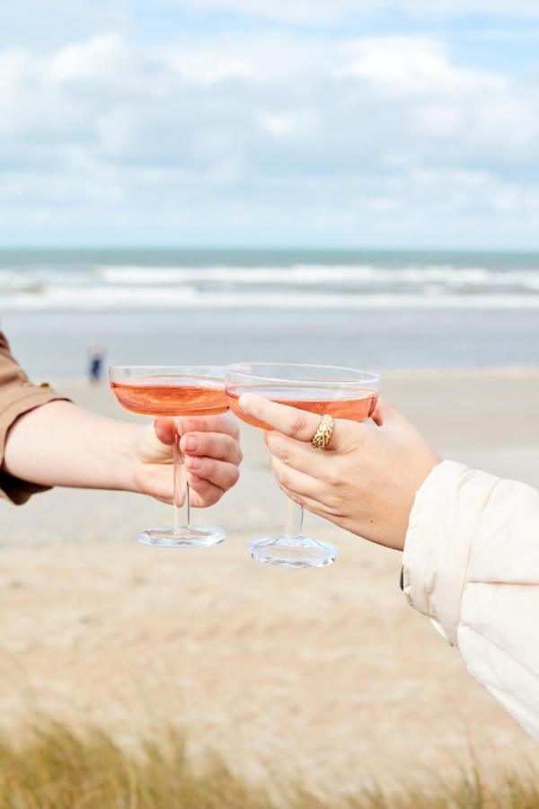 The Pink Penthouse * De Panne