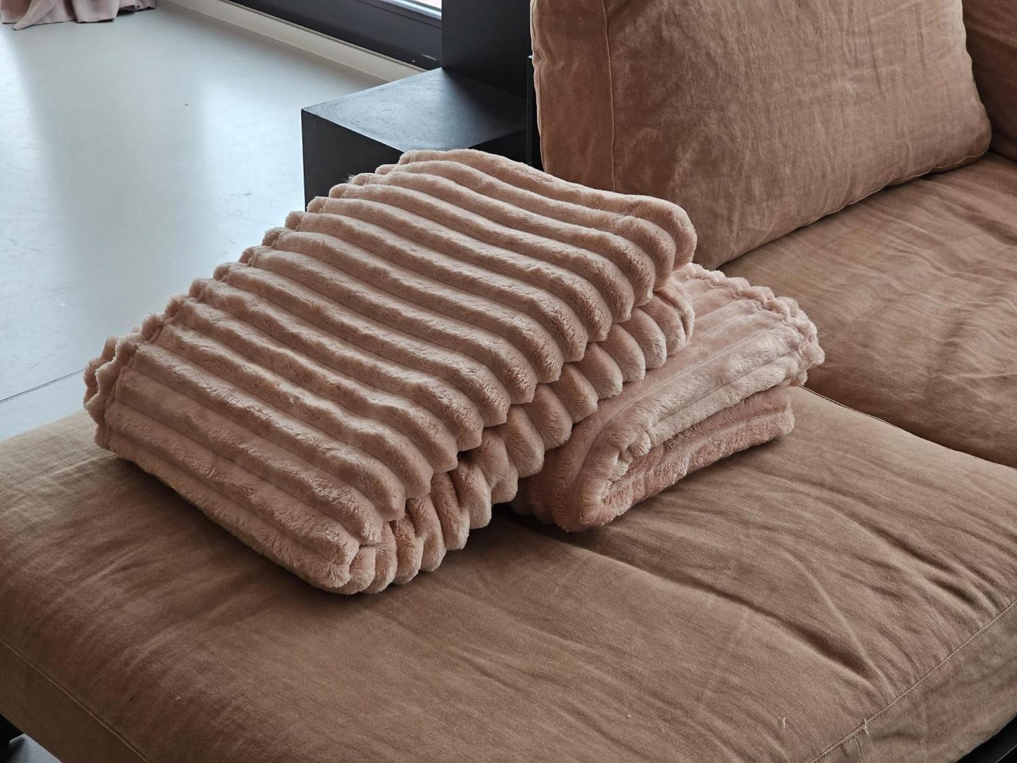 Apartment The Pink Penthouse De Panne